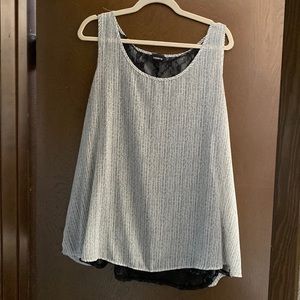 Torrid High-Low Open Back Peekaboo Sleeveless Blouse with Lace Size 2X